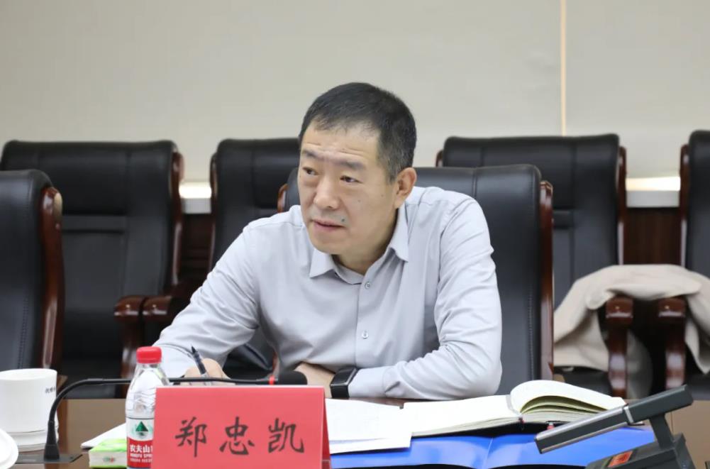 省检察院党组成员、副检察长郑忠凯来抚调研、督导检察侦查工作